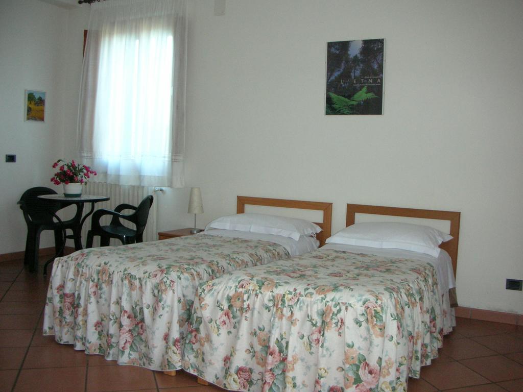 B&B Villa Refe Linguaglossa Room photo